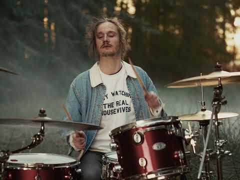 Loose Lips cover